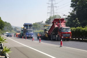 快易通！高遠(yuǎn)公司養(yǎng)護(hù)新技術(shù)應(yīng)用在廣河高速